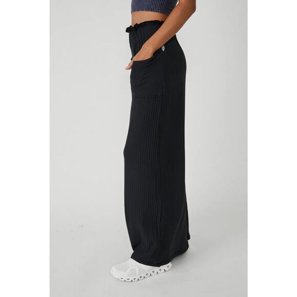 Free People Movement Blissed Out Wide Leg Pants Black Women’s Large - Picture 4 of 15